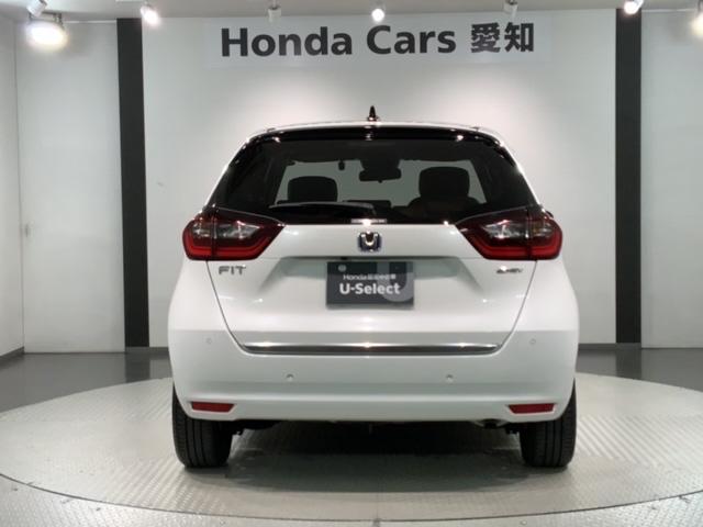 フィット ｅ：ＨＥＶリュクス　Ｈ　ＳＥＮＳＩＮＧ　革シ－ト　最長５年保証　ワンオーナー　純正ナビ　ＴＶ　Ｒカメラ　ＢＴオ－ディオ　ドラレコ　ＥＴＣ　ＬＥＤライト　ＶＳＡ　シートヒーター　クルコン　アルミ　フォグ　スマートキー（49枚目）