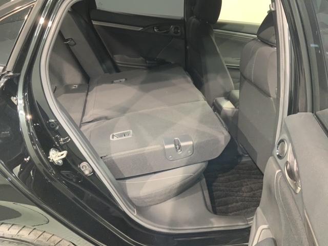 シビック ハッチバック　ホンダセンシング　Ｈ　ＳＥＮＳＩＮＧ　最長５年保証　ワンオーナー　ナビ　ＴＶ　Ｒカメラ　ＣＤ録音　ＢＴオ－ディオ　ＤＶＤ　ＥＴＣ　ＬＥＤライト　ＶＳＡ　シートヒーター　クルコン　アルミ　フォグ　スマートキー（33枚目）