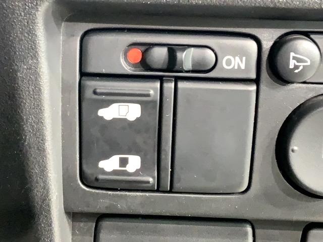 フリード GH 1年保証 ナビ TV Rカメラ BTオ-ディオ DVD ドラレコ ETC HID VSA スマ-トキ- 盗難防止装置 整備記録簿 AAC Wエアバッグ(12枚目)