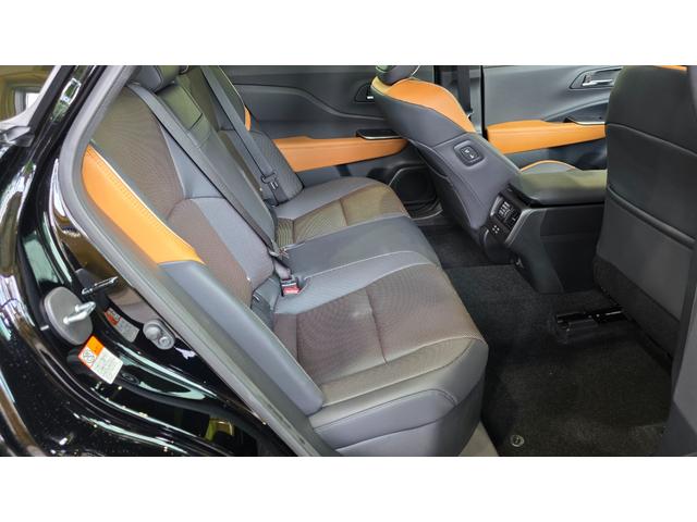 クラウンクロスオーバー ＲＳアドバンスド　登録済み未使用車　サンルーフ　４眼ヘッド　デジタルインナーミラー　　ＨＤディスプレイオーディオ　本革シート（22枚目）