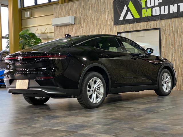 クラウンクロスオーバー ＲＳアドバンスド　登録済み未使用車　サンルーフ　４眼ヘッド　デジタルインナーミラー　　ＨＤディスプレイオーディオ　本革シート（41枚目）