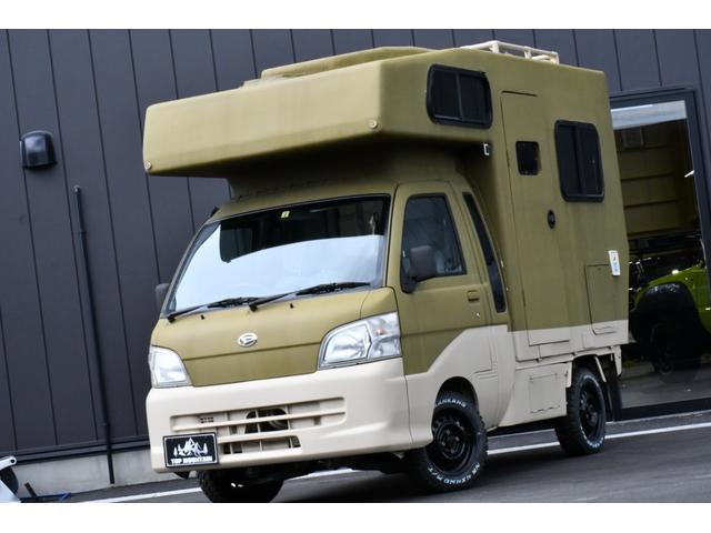 ジャンボ　４ＷＤ　キャンピング仕様　バンクベッド　外部電源入力　ＦＦヒーター　インバーター　２ＷＡＹアイソレータ　サブバッテリー　走行充電　シャワールーム　シンク　コンセント７個ヒッチメンバー(2枚目)