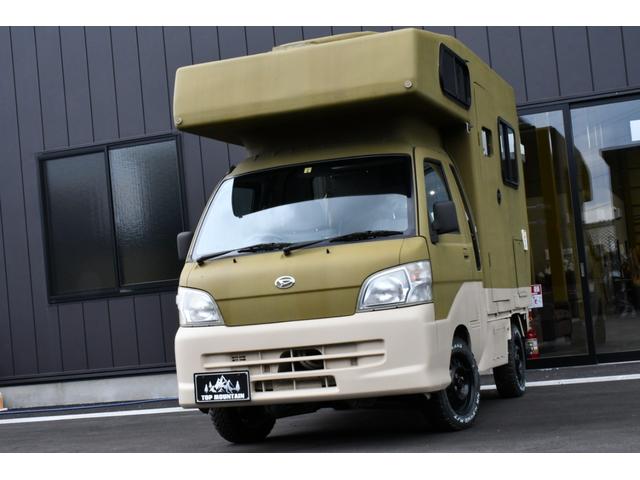 ジャンボ　４ＷＤ　キャンピング仕様　バンクベッド　外部電源入力　ＦＦヒーター　インバーター　２ＷＡＹアイソレータ　サブバッテリー　走行充電　シャワールーム　シンク　コンセント７個ヒッチメンバー(19枚目)