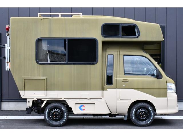 ハイゼットトラック ジャンボ　４ＷＤ　キャンピング仕様　バンクベッド　外部電源入力　ＦＦヒーター　インバーター　２ＷＡＹアイソレータ　サブバッテリー　走行充電　シャワールーム　シンク　コンセント７個ヒッチメンバー（29枚目）