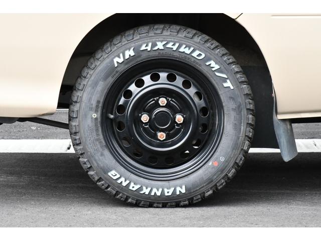 ジャンボ　４ＷＤ　キャンピング仕様　バンクベッド　外部電源入力　ＦＦヒーター　インバーター　２ＷＡＹアイソレータ　サブバッテリー　走行充電　シャワールーム　シンク　コンセント７個ヒッチメンバー(31枚目)