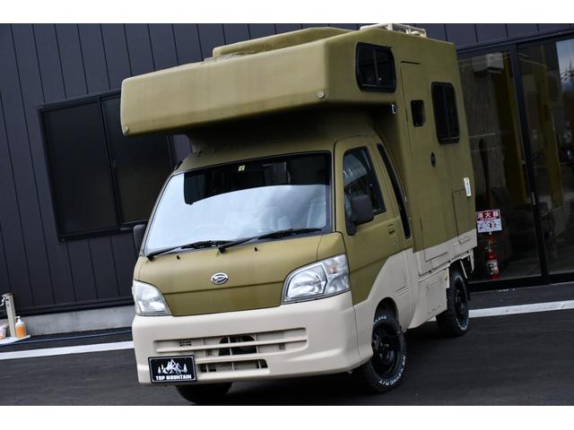 ジャンボ　４ＷＤ　キャンピング仕様　バンクベッド　外部電源入力　ＦＦヒーター　インバーター　２ＷＡＹアイソレータ　サブバッテリー　走行充電　シャワールーム　シンク　コンセント７個ヒッチメンバー(67枚目)