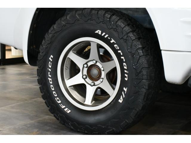 パジェロ ロング　エクシード－ＩＩ　切替４ＷＤ　Ｂカメラ　リフトアップ　社外１６ＡＷ　ＢＦＧｏｏｄＲｉｃｈオールテレーンタイヤ　社外ＬＥＤヘッドライト　社外ＬＥＤテール　ＥＴＣ　地デジチューナー（66枚目）