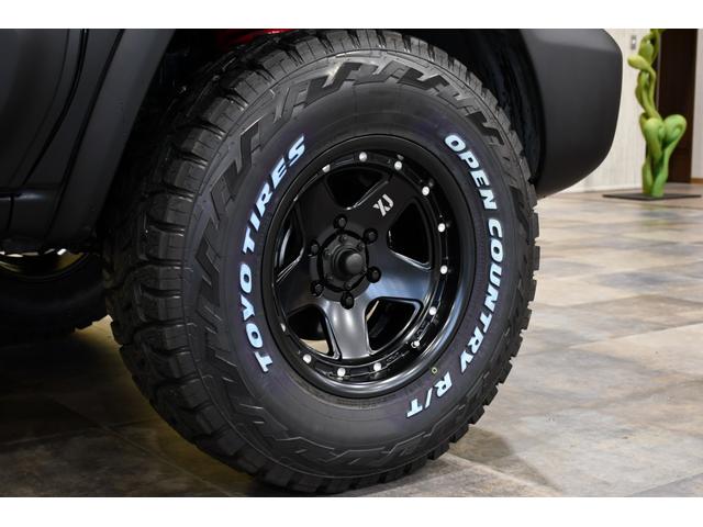 テラノ ワイド　Ｒ３ｍ－Ｒ　切替４ＷＤ　リフトアップ　ＸＪ０５　１６ＡＷ　ＴＯＹＯ　ＲＴタイヤ　オリジナルカスタムグリル　背面タイヤレス仕様　社外デッキ　ＥＴＣ　腰下マットブラックペイント（45枚目）