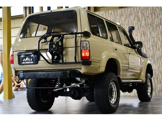 ランドクルーザー８０ ＶＸリミテッド　４ＷＤ　サンルーフ　リフトアップ　社外１６ＡＷ　デュアルショック　サファリシュノーケル　ＡＲＢエアロッカー　社外ＳＤナビ　フルセグ　Ｂカメラ　ＬＥＤヘッド　センターデフロック　クルコン　オートライト（26枚目）