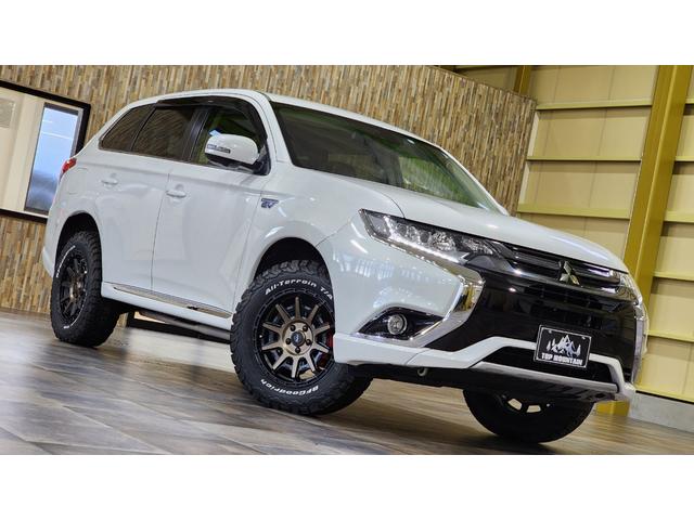 アウトランダーＰＨＥＶ Ｇセーフティパッケージ　４ＷＤ　リフトアップ　ＡＭＥ２０２４モデル新作ホイール　ＢＦＧｏｏｄＲｉｃｈオールテレーン　ヒッチメンバー　マルチアラウンドビュー　シートヒーター　Ｈヒーター　パドルシフト　レーダークルーズ（20枚目）