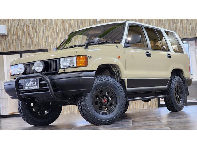 ハンドリングバイロータス　ロング　４ＷＤ　サンルーフ　リフトアップ　ジムラインタイプ２ポリッシュ１６インチ　ＹＯＫＯＨＡＭＡジオランダーＸ－ＡＴ　グリルガード　フロントフォグ　社外オーディオ　５人乗り(43枚目)