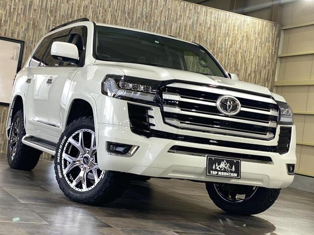 TOYOTA LAND CRUISER ZX | 2009 | PEARL WHITE | 52797 km TOYOTA LAND CRUISER ZX | 2009 | PEARL WHITE | 52797 km
