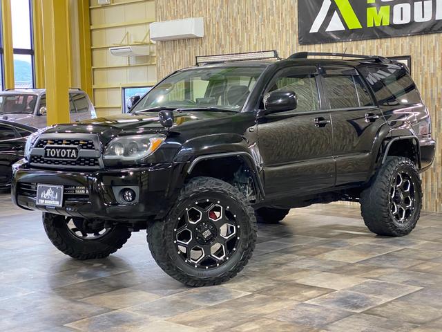 ハイラックスサーフ ＳＳＲ－Ｘリミテッド　切替４ＷＤ　リフトアップ　デフロック　パイプフェンダー　ＸＤ２０インチＡＷ　３５インチＭＴタイヤ　左右２本出しマフラー　社外グリル　バグガード　ＬＥＤワークライトカスタム　ディスプレイオーディオＥＴＣ（74枚目）