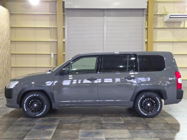 プロボックス ＤＸコンフォート　グレー全塗装済み　ＴＭカスタムエディション　スタイリッシュグリル　タフネスフェンダー　ブラックペイント鉄チンホイール　ＴＯＹＯ　新品ブロックタイヤ　ブラウンシートカバー　ディスプレイオーディオ（10枚目）