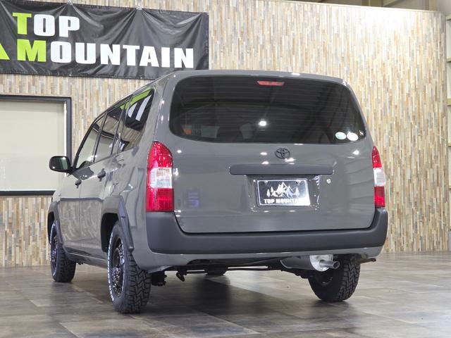 プロボックス ＤＸコンフォート　グレー全塗装済み　ＴＭカスタムエディション　スタイリッシュグリル　タフネスフェンダー　ブラックペイント鉄チンホイール　ＴＯＹＯ　新品ブロックタイヤ　ブラウンシートカバー　ディスプレイオーディオ（12枚目）