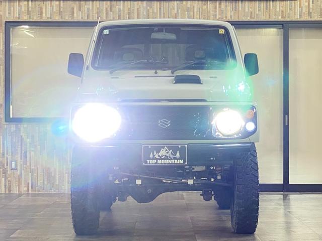 ジムニー 　５ＭＴ　３インチリフトアップ　ＲＳプロダクトブローオフバルブ　ブーストスプリング　社外マフラー　オートゲージ製油温・ブースト・油圧計　燃料タンクガード　アルミ削り出しエアコンパネル　前後社外バンパー（59枚目）