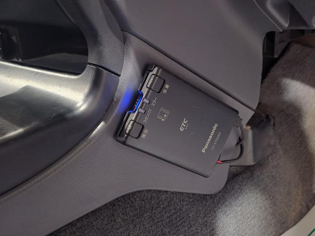 ハイラックスサーフ ＳＳＲ－Ｘ　切替４ＷＤ　走行４万キロ台　リフトアップ　トップマウンテン１７インチＡＷ　ジオランダーＸ－ＡＴ　メッキグリル　ＬＥＤヘッド・テール　ＵＳコーナー　シートカバー　ディスプレイオーディオ　ＥＴＣ（68枚目）