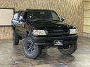 TOYOTA HILUX SPORTS PICK UP