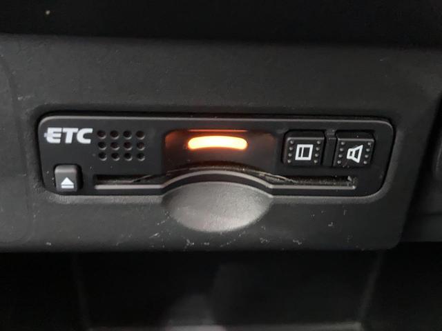 G・Lパッケージ SDナビ 禁煙車 バックカメラ ドライブレコーダー 電動スライドドア フルセグTV ETC スマートキー アイドリングストップ 電動格納ミラー HIDヘッドライト ドアバイザー(9枚目)