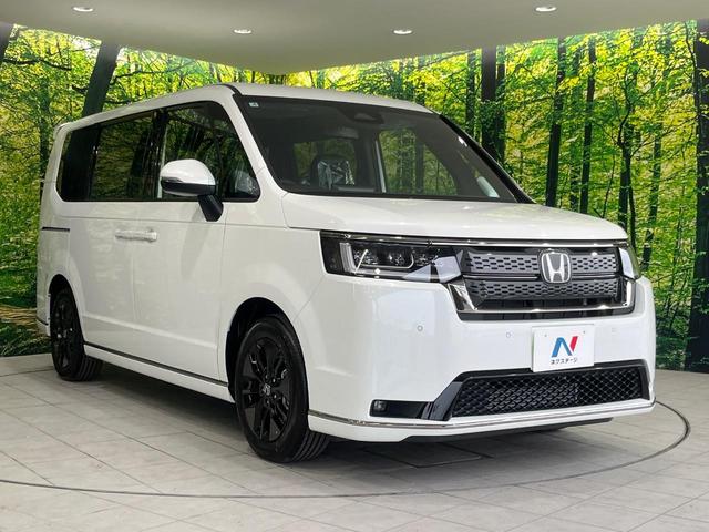 ステップワゴン スパーダ　登録済未使用車　両側電動ドア　純正１１．４型ナビ　衝突被害軽減システム　レーダークルーズ　コーナーセンサー　スマートキー　ＬＥＤヘッド　デュアルエアコン　純正１６インチアルミ　リアエアコン（16枚目）