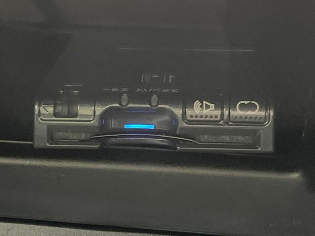 N-ONE G・Lパッケージ SDナビ 禁煙車 スマートキー HIDヘッド ETC オートライト オートエアコン Bluetooth CD DVD再生 フルセグ 横滑り防止 電動格納ミラー(5枚目)