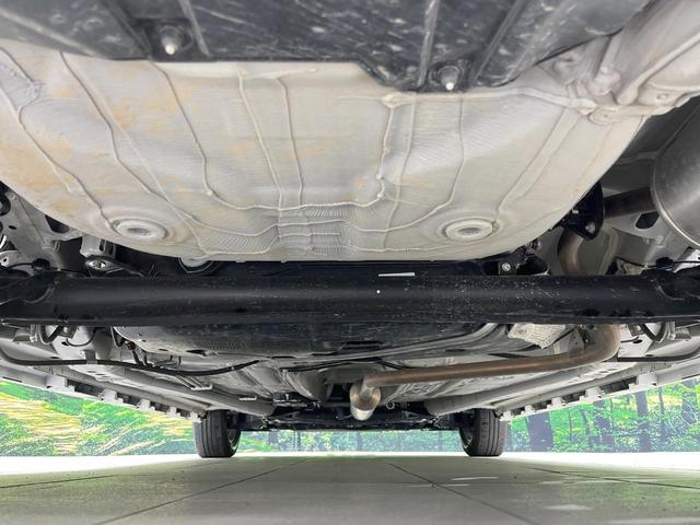 ソリオバンディット ハイブリッドＭＶ　両側電動ドア　メーカー９型ナビ　全周囲カメラ　衝突被害軽減システム　レーダークルーズ　禁煙車　スマートキー　ＬＥＤヘッド　ビルトインＥＴＣ　オートハイビーム　車線逸脱警報　オートライト（19枚目）