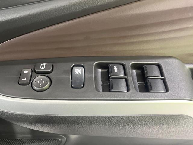 ソリオバンディット ハイブリッドＭＶ　両側電動ドア　メーカー９型ナビ　全周囲カメラ　衝突被害軽減システム　レーダークルーズ　禁煙車　スマートキー　ＬＥＤヘッド　ビルトインＥＴＣ　オートハイビーム　車線逸脱警報　オートライト（38枚目）