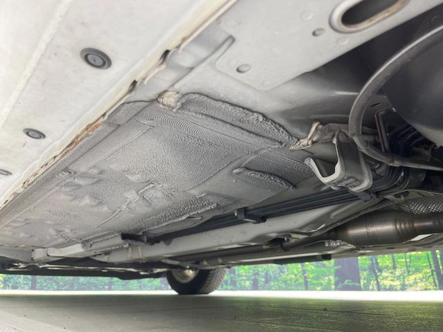 ノート e-パワー X 純正ナビ 全周囲カメラ 衝突被害軽減システム 禁煙車 ドラレコ コーナーセンサー スマートキー LEDヘッド ETC 車線逸脱警報 オートライト オートエアコン 純正15インチアルミ(22枚目)