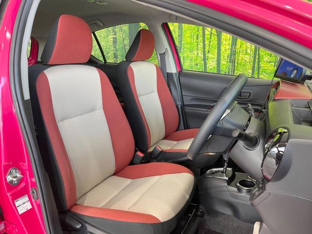 アクア S 衝突被害軽減システム 禁煙車 ドラレコ コーナーセンサー スマートキー シートヒーター ETC オートハイビーム オートライト オートエアコン ポータブルナビ CD 車線逸脱警報(8枚目)