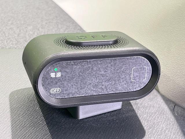 アクア S 衝突被害軽減システム 禁煙車 ドラレコ コーナーセンサー スマートキー シートヒーター ETC オートハイビーム オートライト オートエアコン ポータブルナビ CD 車線逸脱警報(52枚目)