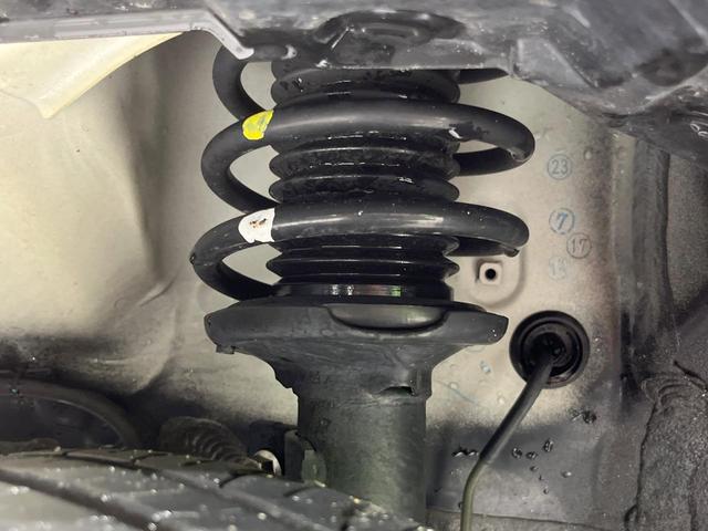 ハスラー JスタイルII メーカー9型ナビ 全周囲カメラ 衝突被害軽減システム レーダークルーズ 禁煙車 ドラレコ コーナーセンサー スマートキー LEDヘッド ルーフレール ETC 車線逸脱警報 オートライト オートエアコン(20枚目)