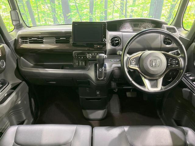 N-BOXカスタム G・Lターボホンダセンシング 純正8型ナビ 電動パワスラ フリップダウンモニター サイドカメラ バックカメラ 衝突被害軽減システム レーダークルーズ 禁煙車 コーナーセンサー LEDヘッド ビルトインETC オートライト(2枚目)