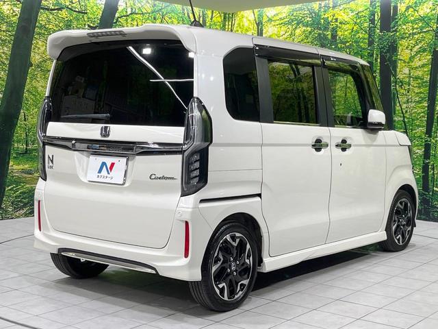 N-BOXカスタム G・Lターボホンダセンシング 純正8型ナビ 電動パワスラ フリップダウンモニター サイドカメラ バックカメラ 衝突被害軽減システム レーダークルーズ 禁煙車 コーナーセンサー LEDヘッド ビルトインETC オートライト(17枚目)