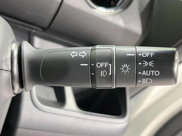 N-BOXカスタム G・Lターボホンダセンシング 純正8型ナビ 電動パワスラ フリップダウンモニター サイドカメラ バックカメラ 衝突被害軽減システム レーダークルーズ 禁煙車 コーナーセンサー LEDヘッド ビルトインETC オートライト(43枚目)