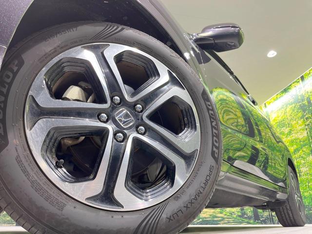 ヴェゼル ハイブリッドZ ナビ バックカメラ 衝突被害軽減システム 禁煙車 レザーシート ドラレコ スマートキー LEDヘッド ETC クルコン オートライト デュアルエアコン Bluetooth CD DVD再生(13枚目)