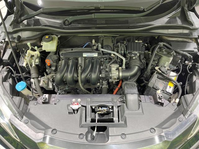 ヴェゼル ハイブリッドZ ナビ バックカメラ 衝突被害軽減システム 禁煙車 レザーシート ドラレコ スマートキー LEDヘッド ETC クルコン オートライト デュアルエアコン Bluetooth CD DVD再生(18枚目)