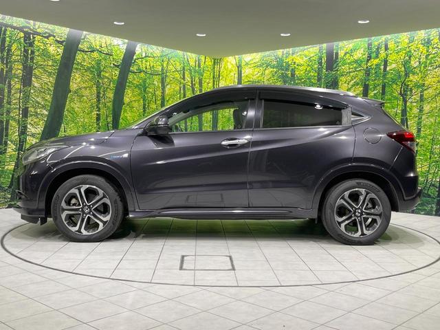 ヴェゼル ハイブリッドZ ナビ バックカメラ 衝突被害軽減システム 禁煙車 レザーシート ドラレコ スマートキー LEDヘッド ETC クルコン オートライト デュアルエアコン Bluetooth CD DVD再生(43枚目)