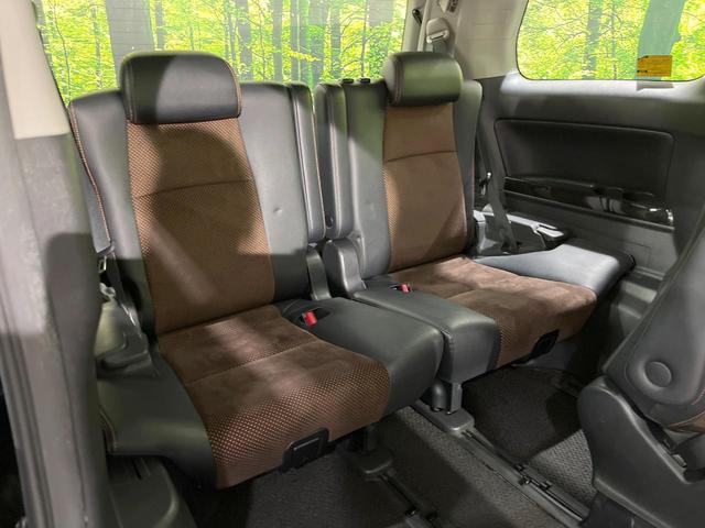 アルファード ２４０Ｓ　タイプゴールドＩＩ　フルエアロ　両側電動ドア　ＢＩＢ－Ｘ９型ナビ　後席モニター　バックカメラ　禁煙車　電動リアゲート　ハーフレザーシート　コーナーセンサー　スマートキー　ＨＩＤヘッド　ビルトインＥＴＣ　クルコン（10枚目）