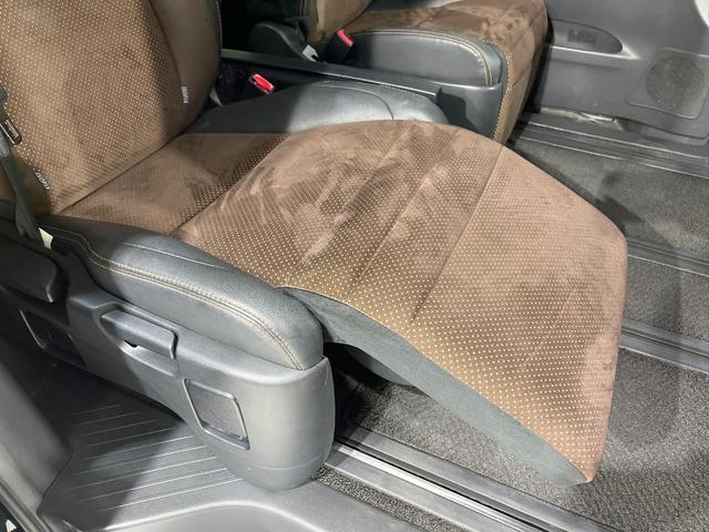 アルファード ２４０Ｓ　タイプゴールドＩＩ　フルエアロ　両側電動ドア　ＢＩＢ－Ｘ９型ナビ　後席モニター　バックカメラ　禁煙車　電動リアゲート　ハーフレザーシート　コーナーセンサー　スマートキー　ＨＩＤヘッド　ビルトインＥＴＣ　クルコン（34枚目）