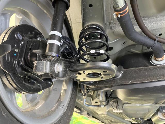 スペーシアギア ハイブリッドXZ 届出済未使用車 全周囲カメラ 衝突被害軽減システム レーダークルーズ コーナーセンサー スマートキー LEDヘッド オートハイビーム オートライト オートエアコン 純正15インチアルミ(20枚目)