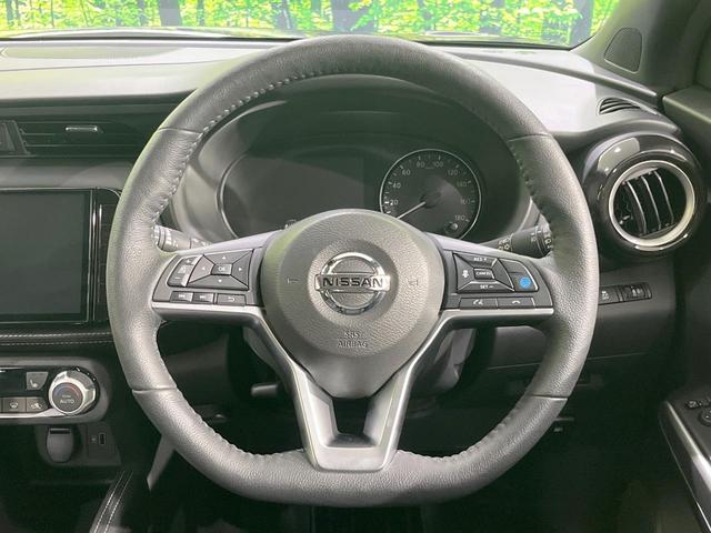 キックス Ｘ　純正９型ナビ　全周囲カメラ　衝突被害軽減システム　レーダークルーズ　禁煙車　ハーフレザーシート　ドラレコ　コーナーセンサー　スマートキー　ＬＥＤヘッド　ルーフレール　ビルトインＥＴＣ　車線逸脱警報（11枚目）