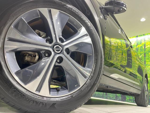 キックス Ｘ　純正９型ナビ　全周囲カメラ　衝突被害軽減システム　レーダークルーズ　禁煙車　ハーフレザーシート　ドラレコ　コーナーセンサー　スマートキー　ＬＥＤヘッド　ルーフレール　ビルトインＥＴＣ　車線逸脱警報（13枚目）