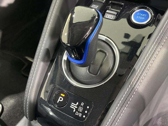 キックス Ｘ　純正９型ナビ　全周囲カメラ　衝突被害軽減システム　レーダークルーズ　禁煙車　ハーフレザーシート　ドラレコ　コーナーセンサー　スマートキー　ＬＥＤヘッド　ルーフレール　ビルトインＥＴＣ　車線逸脱警報（24枚目）