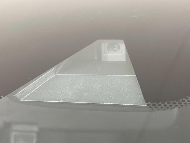 ノート X DIG-S 純正SDナビ 衝突被害軽減システム 禁煙車 スマートキー ETC オートライト オートエアコン CD DVD再生 フルセグ プライバシーガラス ドアバイザー(46枚目)