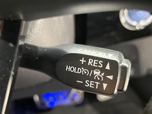 プリウス Sセーフティプラス 純正9型ナビ バックカメラ 衝突被害軽減システム レーダークルーズ 禁煙車 ドラレコ コーナーセンサー スマートキー LEDヘッド ビルトインETC オートハイビーム オートライト オートエアコン(6枚目)