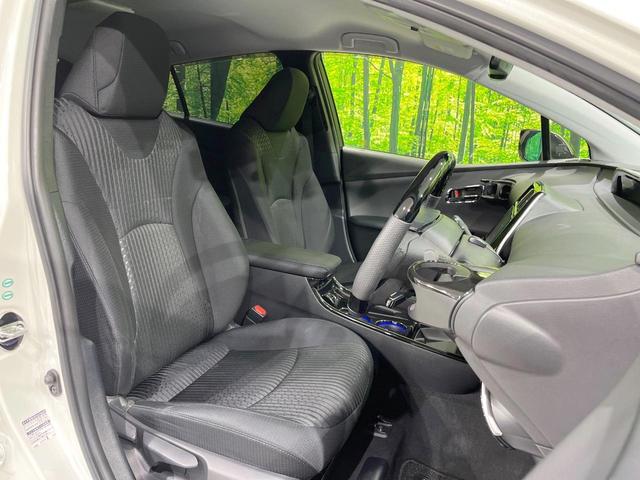 プリウス Sセーフティプラス 純正9型ナビ バックカメラ 衝突被害軽減システム レーダークルーズ 禁煙車 ドラレコ コーナーセンサー スマートキー LEDヘッド ビルトインETC オートハイビーム オートライト オートエアコン(8枚目)