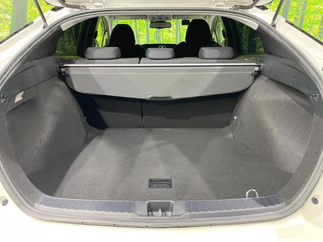 プリウス Sセーフティプラス 純正9型ナビ バックカメラ 衝突被害軽減システム レーダークルーズ 禁煙車 ドラレコ コーナーセンサー スマートキー LEDヘッド ビルトインETC オートハイビーム オートライト オートエアコン(42枚目)