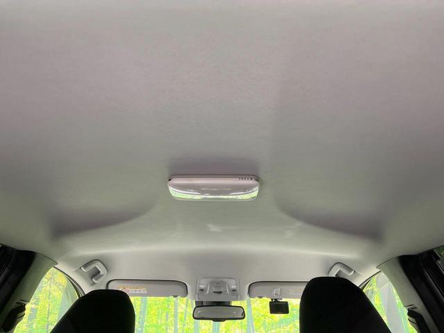 プリウス Sセーフティプラス 純正9型ナビ バックカメラ 衝突被害軽減システム レーダークルーズ 禁煙車 ドラレコ コーナーセンサー スマートキー LEDヘッド ビルトインETC オートハイビーム オートライト オートエアコン(43枚目)