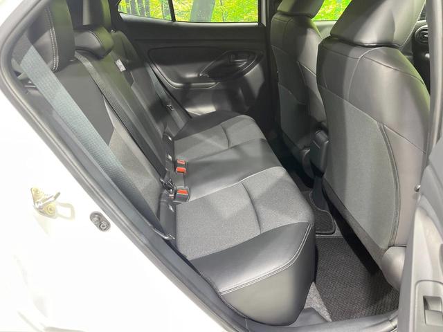 ヤリスクロス Ｚ　全周囲カメラ　衝突被害軽減システム　純正８型ＤＡ　レーダークルーズ　禁煙車　パワーシート　ドラレコ　コーナーセンサー　スマートキー　ＬＥＤヘッド　ビルトインＥＴＣ　オートハイビーム（9枚目）