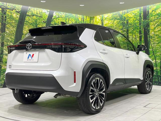 ヤリスクロス Ｚ　全周囲カメラ　衝突被害軽減システム　純正８型ＤＡ　レーダークルーズ　禁煙車　パワーシート　ドラレコ　コーナーセンサー　スマートキー　ＬＥＤヘッド　ビルトインＥＴＣ　オートハイビーム（17枚目）